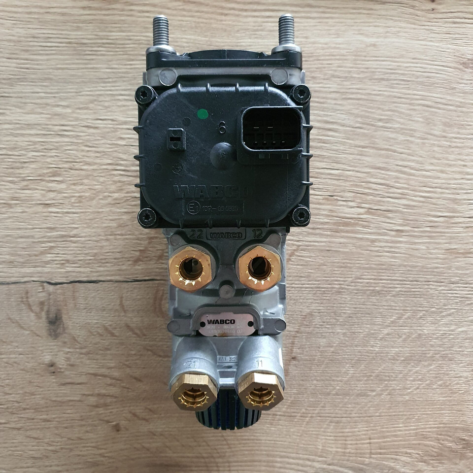 DAF Foot brake valve 2136030 - Bremseventil for Lastbil: billede 1 DAF Foot brake valve 2136030 - Bremseventil for Lastbil: billede 1