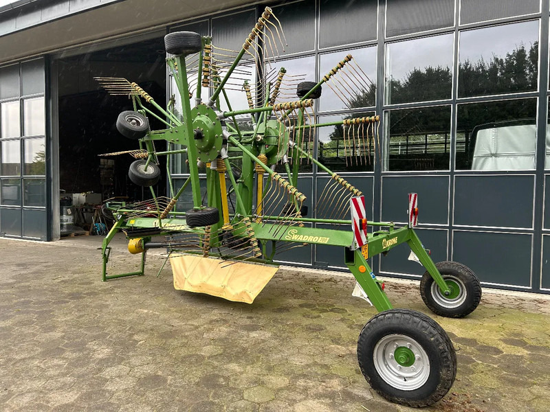 Krone Swadro 700 - Høvender: billede 2 Krone Swadro 700 - Høvender: billede 2