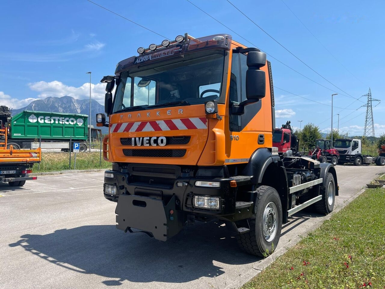 IVECO Trakker 310 AD190T31W - Lastbil kroghejs, Lastbil med kran: billede 2 IVECO Trakker 310 AD190T31W - Lastbil kroghejs, Lastbil med kran: billede 2