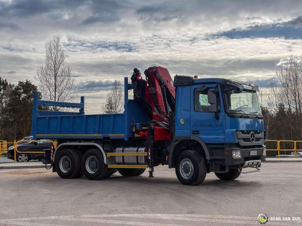 Mercedes-Benz ACTROS 3341 6x6 HMF 4220 K4 CRANE KIPPER - Tipvogn lastbil: billede 4 Mercedes-Benz ACTROS 3341 6x6 HMF 4220 K4 CRANE KIPPER - Tipvogn lastbil: billede 4