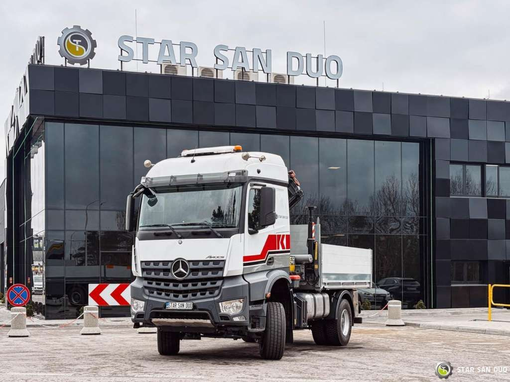 Mercedes-Benz AROCS 1851 4x4 PALFINGER PK 20002 Crane Kran - Lastbil med kran: billede 3 Mercedes-Benz AROCS 1851 4x4 PALFINGER PK 20002 Crane Kran - Lastbil med kran: billede 3