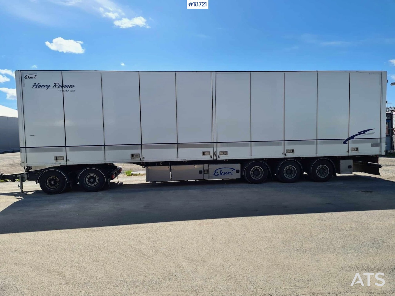 Ekeri 3-axle cabinet semitrailer w/ full side opening. - Varevogn påhængsvogn: billede 2 Ekeri 3-axle cabinet semitrailer w/ full side opening. - Varevogn påhængsvogn: billede 2