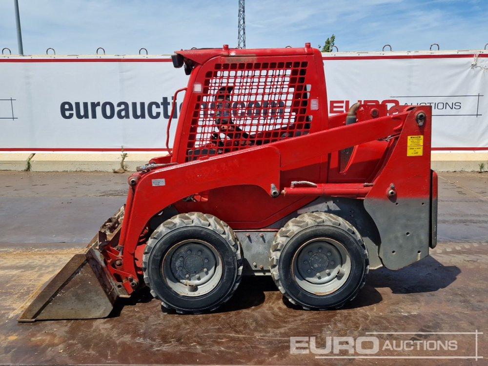Komatsu SK-714 - Skridstyret minilæsser: billede 2 Komatsu SK-714 - Skridstyret minilæsser: billede 2