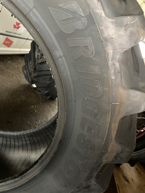 Grasdorf Bridgestone 600/65R38 - Dæk og fælge: billede 2 Grasdorf Bridgestone 600/65R38 - Dæk og fælge: billede 2