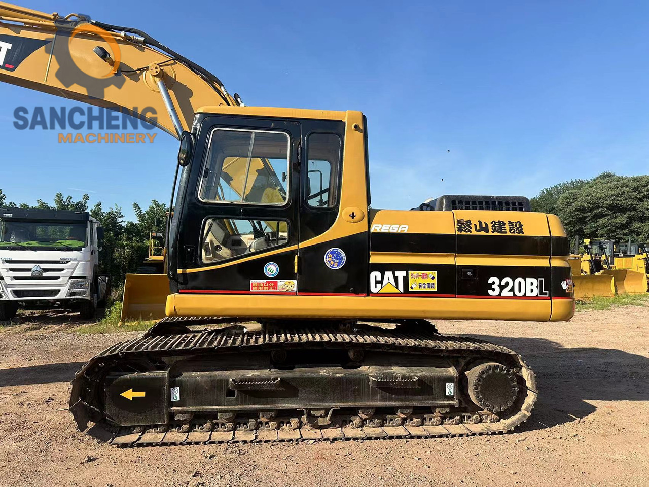 CATERPILLAR 320BL - Bæltegravemaskine: billede 4 CATERPILLAR 320BL - Bæltegravemaskine: billede 4