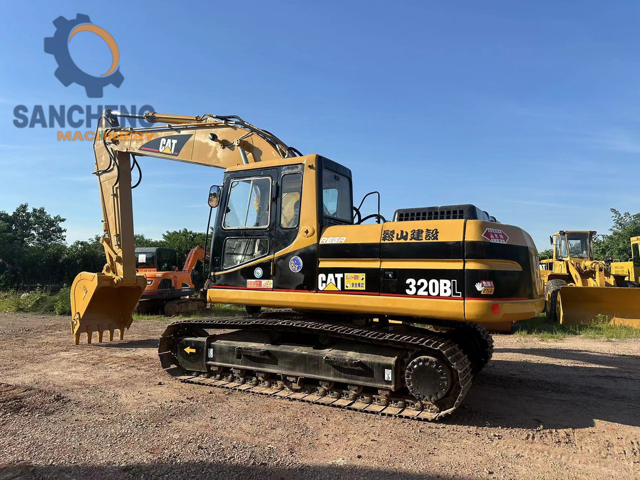 CATERPILLAR 320BL - Bæltegravemaskine: billede 3 CATERPILLAR 320BL - Bæltegravemaskine: billede 3