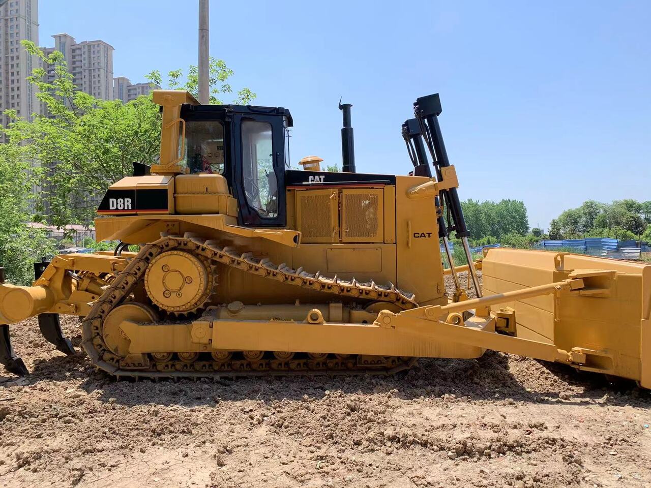 CATERPILLAR D8R - Bulldozer: billede 3 CATERPILLAR D8R - Bulldozer: billede 3