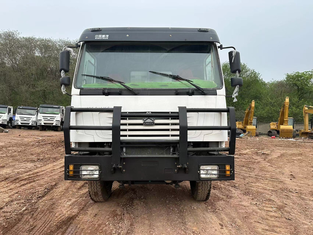 SINOTRUK HOWO 371 with Bumper - Tipvogn lastbil: billede 3 SINOTRUK HOWO 371 with Bumper - Tipvogn lastbil: billede 3