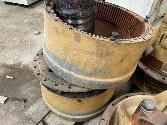 Caterpillar HG/08 VERRIN BENNE 769C 769D 771C 771D - - Gravemaskine: billede 1 Caterpillar HG/08 VERRIN BENNE 769C 769D 771C 771D - - Gravemaskine: billede 1