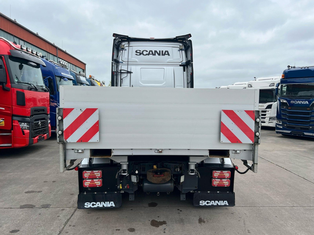 Scania S 650 * LEDER *PR. AUFBAU * ACC * STANDKLIMA * - Trækker: billede 5 Scania S 650 * LEDER *PR. AUFBAU * ACC * STANDKLIMA * - Trækker: billede 5