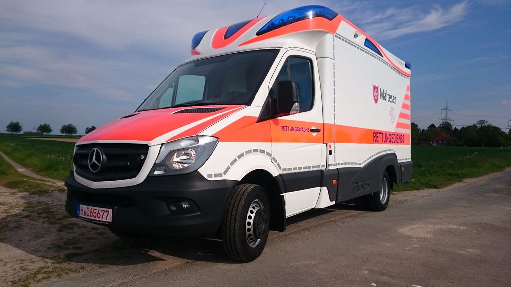 Mercedes-Benz Tigis Mod 2016 wie neu - Ambulance: billede 5 Mercedes-Benz Tigis Mod 2016 wie neu - Ambulance: billede 5