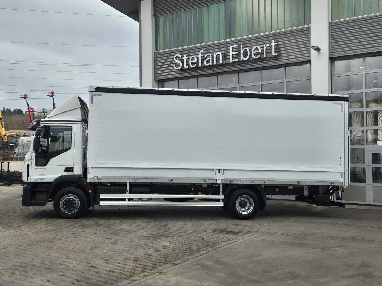 Iveco ML120E25/P 2x Schiebeplane AHK LBW Kamera - Lastbil med presenning: billede 5 Iveco ML120E25/P 2x Schiebeplane AHK LBW Kamera - Lastbil med presenning: billede 5