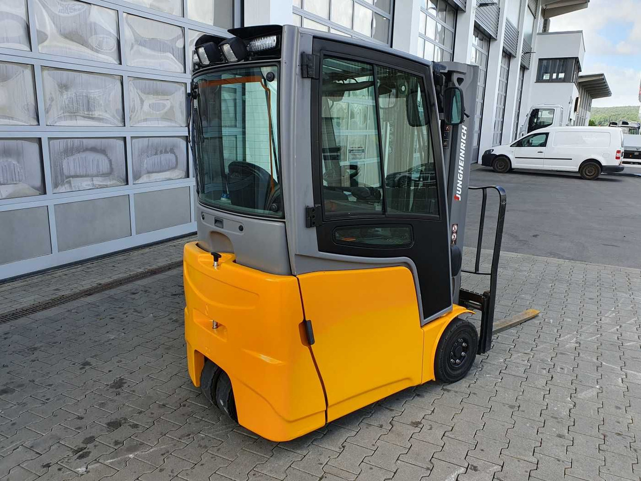 Jungheinrich EFG 215 / Triplex: 4.25m! / SS / 2.472h! / 2020 - El gaffeltruck: billede 4 Jungheinrich EFG 215 / Triplex: 4.25m! / SS / 2.472h! / 2020 - El gaffeltruck: billede 4