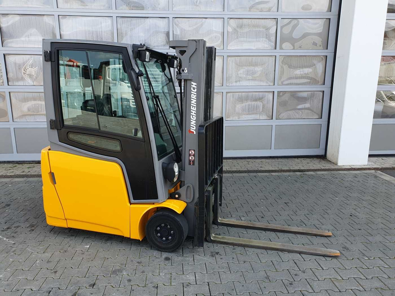 Jungheinrich EFG 215 / Triplex: 4.25m! / SS / 4.166h / 2024 - El gaffeltruck: billede 2 Jungheinrich EFG 215 / Triplex: 4.25m! / SS / 4.166h / 2024 - El gaffeltruck: billede 2