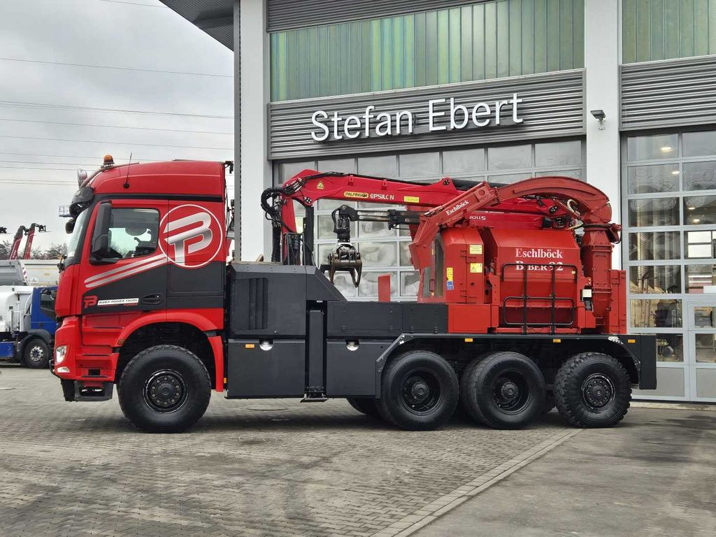 Mercedes-Benz TUROX 8x8 Eschlböck Biber 92 Holzhacker / 1.512h - Lastbil: billede 2 Mercedes-Benz TUROX 8x8 Eschlböck Biber 92 Holzhacker / 1.512h - Lastbil: billede 2