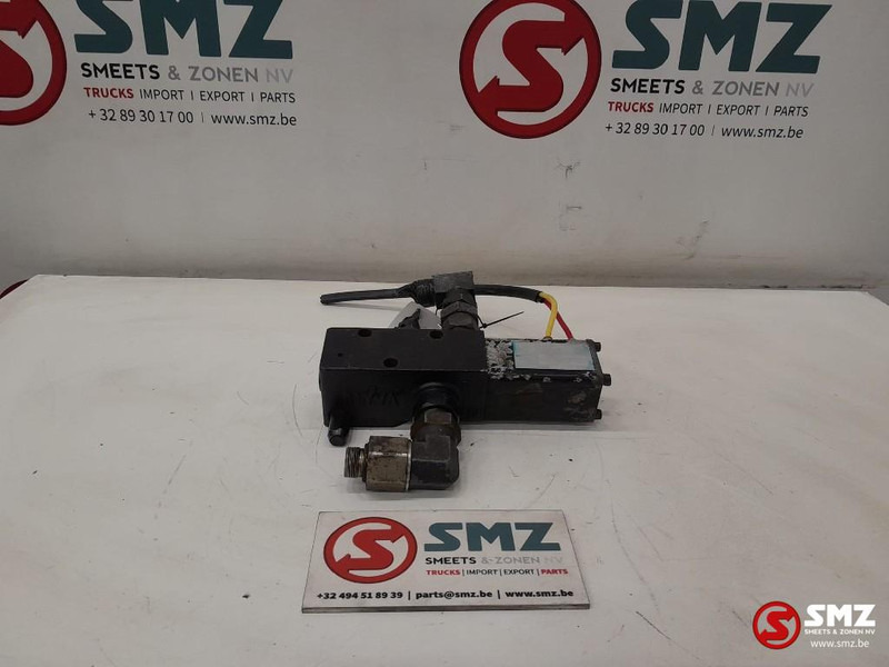 HYVA Occ hydraulisch ventiel Hyva - Hydraulisk tank for Lastbil: billede 1 HYVA Occ hydraulisch ventiel Hyva - Hydraulisk tank for Lastbil: billede 1