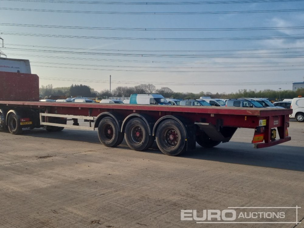 2010 Dennison Tri Axle Flatbed Trailer (Plating Certificate Available) - Åben sættevogn: billede 3 2010 Dennison Tri Axle Flatbed Trailer (Plating Certificate Available) - Åben sættevogn: billede 3