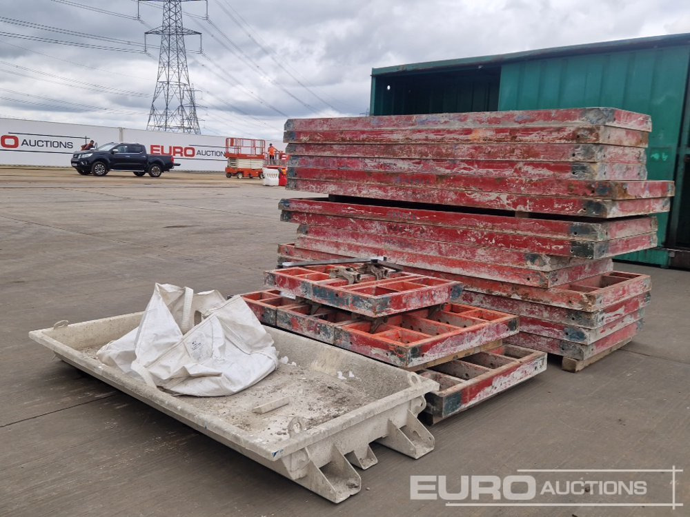 Peri Trio Concrete Formwork, 3.3m x 1.2m Panel (8 of), 3.3m x 0.9m Panel (4 of), 2.7m x 1.2m Panel (2 of), 1.2m x 0.6m Panel (3 of), 1.2m x 0.7m Panel (3 of), 0.9m x 0.6m Panel (2 of), Concrete Pourin - Asfaltudlægningmaskine: billede 3 Peri Trio Concrete Formwork, 3.3m x 1.2m Panel (8 of), 3.3m x 0.9m Panel (4 of), 2.7m x 1.2m Panel (2 of), 1.2m x 0.6m Panel (3 of), 1.2m x 0.7m Panel (3 of), 0.9m x 0.6m Panel (2 of), Concrete Pourin - Asfaltudlægningmaskine: billede 3
