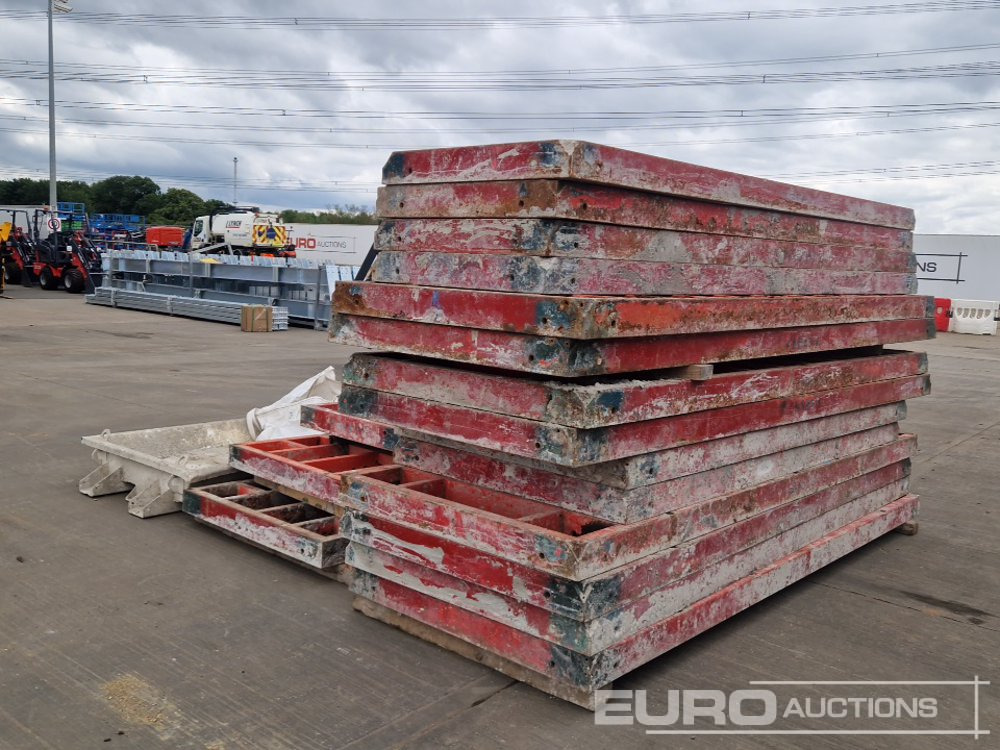 Peri Trio Concrete Formwork, 3.3m x 1.2m Panel (8 of), 3.3m x 0.9m Panel (4 of), 2.7m x 1.2m Panel (2 of), 1.2m x 0.6m Panel (3 of), 1.2m x 0.7m Panel (3 of), 0.9m x 0.6m Panel (2 of), Concrete Pourin - Asfaltudlægningmaskine: billede 5 Peri Trio Concrete Formwork, 3.3m x 1.2m Panel (8 of), 3.3m x 0.9m Panel (4 of), 2.7m x 1.2m Panel (2 of), 1.2m x 0.6m Panel (3 of), 1.2m x 0.7m Panel (3 of), 0.9m x 0.6m Panel (2 of), Concrete Pourin - Asfaltudlægningmaskine: billede 5
