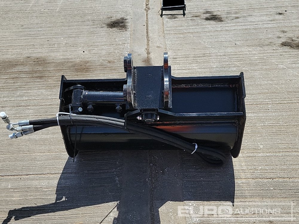 Unused 2025 Captok 24" Hydraulic Tilting Bucket 25mm Pin to suit Mini Excavator - Skovl: billede 4 Unused 2025 Captok 24" Hydraulic Tilting Bucket 25mm Pin to suit Mini Excavator - Skovl: billede 4