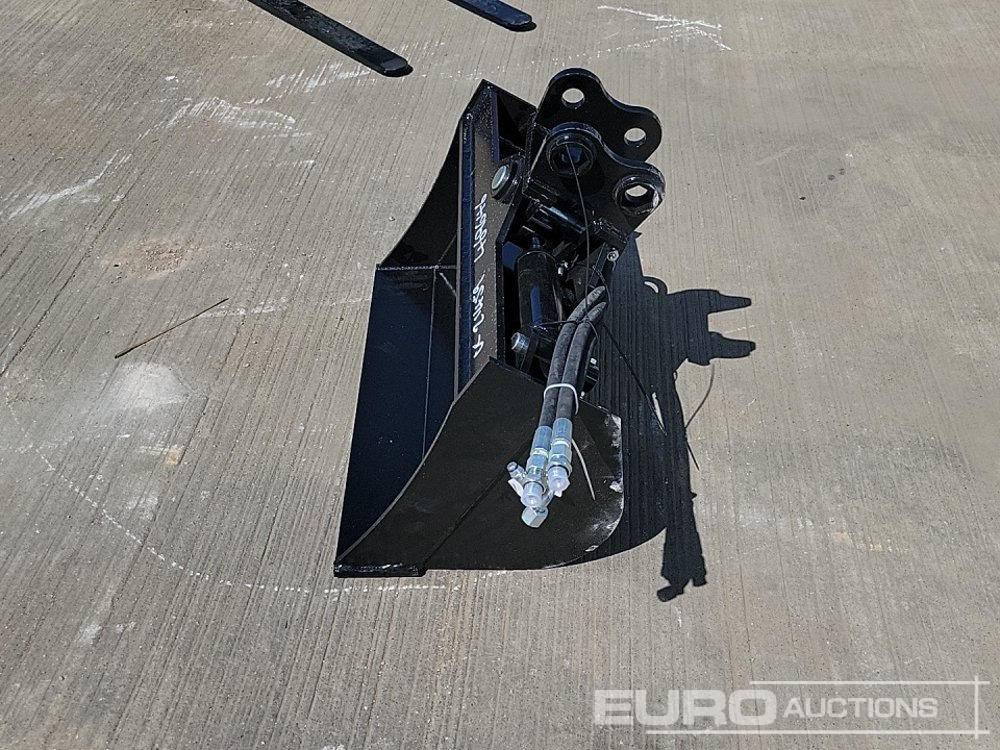 Unused 2025 Captok 24" Hydraulic Tilting Bucket 25mm Pin to suit Mini Excavator - Skovl: billede 2 Unused 2025 Captok 24" Hydraulic Tilting Bucket 25mm Pin to suit Mini Excavator - Skovl: billede 2