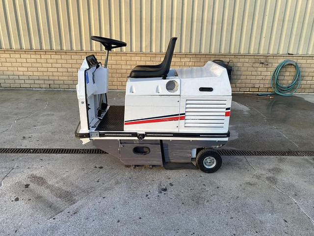 Dulevo 75 EH, Veegmachine - Industriel fejemaskine: billede 1 Dulevo 75 EH, Veegmachine - Industriel fejemaskine: billede 1