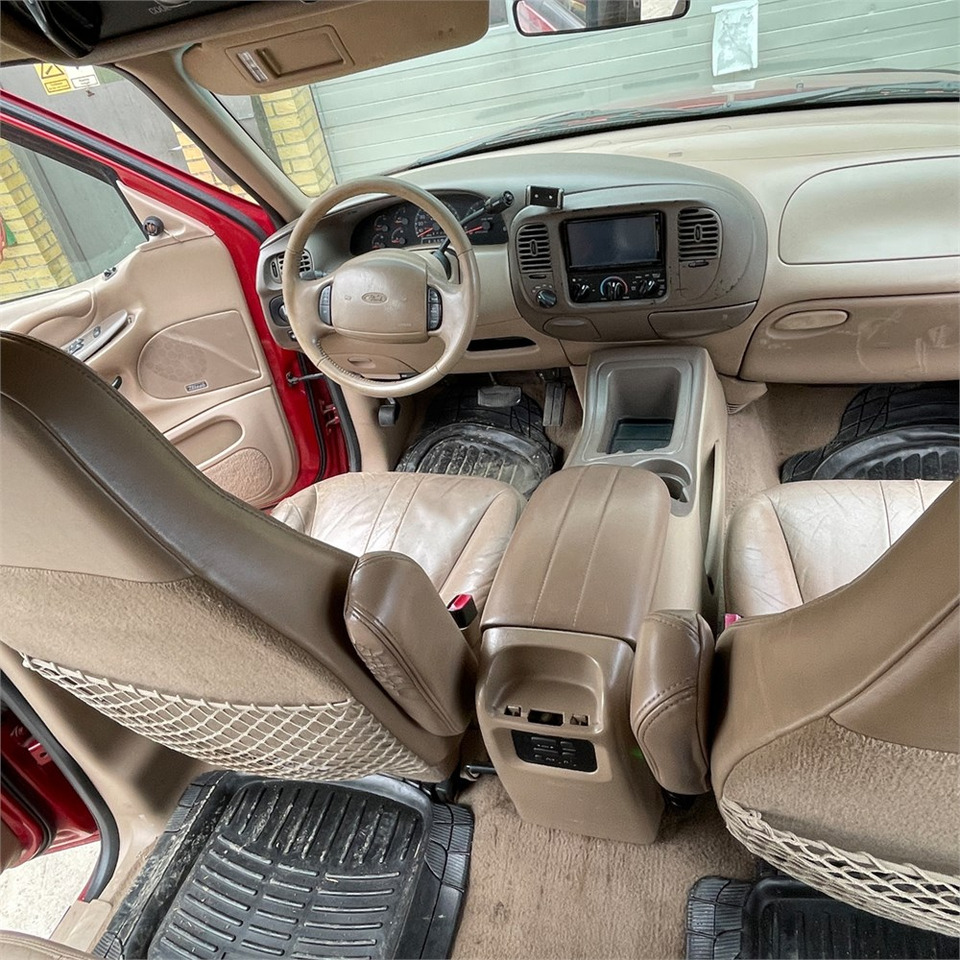 Bil Ford Expedition: billede 26