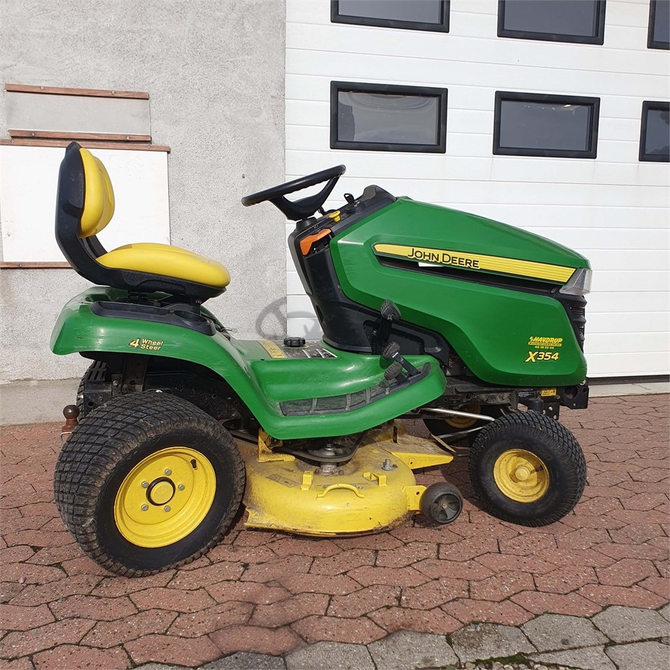 John Deere X354 - Plæneklipper: billede 5 John Deere X354 - Plæneklipper: billede 5