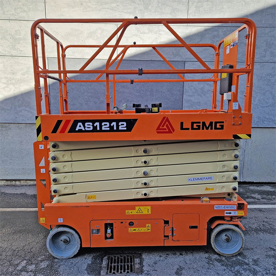 LGMG AS1212 - Sakselift: billede 2 LGMG AS1212 - Sakselift: billede 2