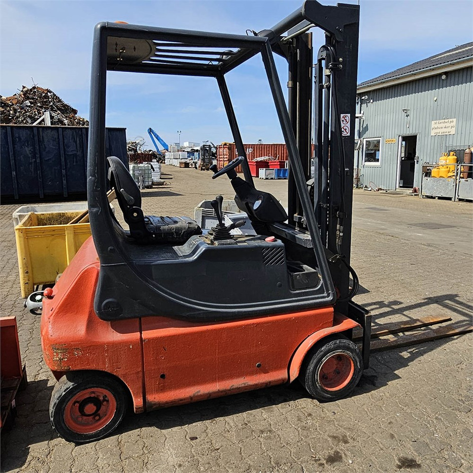 Linde E18P - Gaffeltruck: billede 3 Linde E18P - Gaffeltruck: billede 3