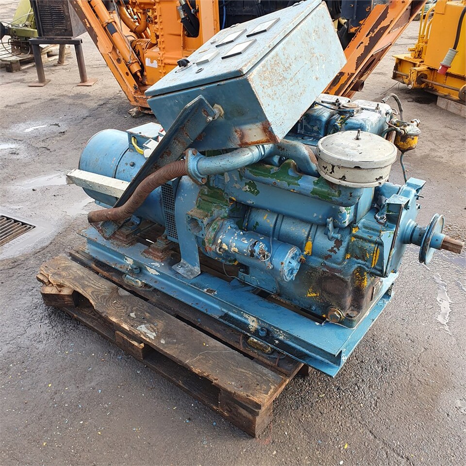 Lister 3 cyl. - Strømgenerator: billede 4 Lister 3 cyl. - Strømgenerator: billede 4