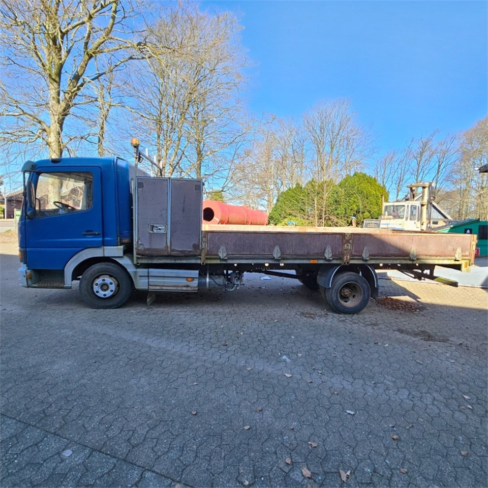 Mercedes ATEGO 817 - Lastbil med lad: billede 2 Mercedes ATEGO 817 - Lastbil med lad: billede 2