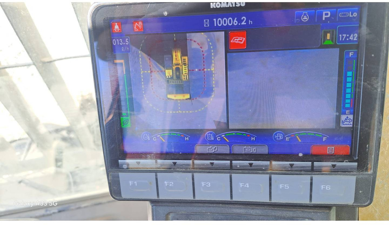 KOMATSU PC700LC - 11 - Bæltegravemaskine: billede 5 KOMATSU PC700LC - 11 - Bæltegravemaskine: billede 5