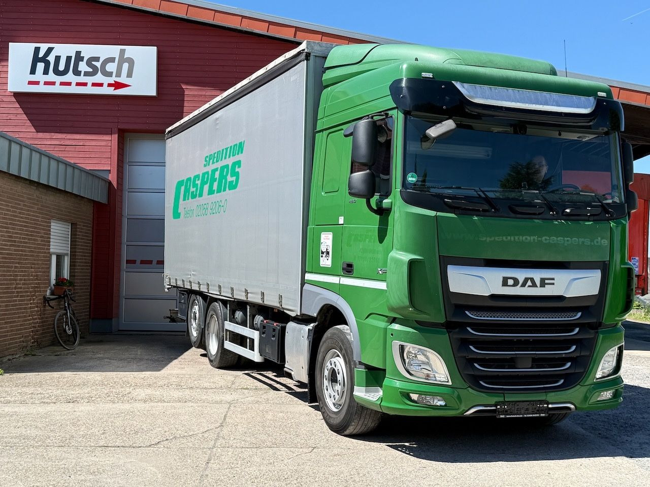 DAF XF 480 Plane 6x2 - Lastbil med presenning: billede 3 DAF XF 480 Plane 6x2 - Lastbil med presenning: billede 3