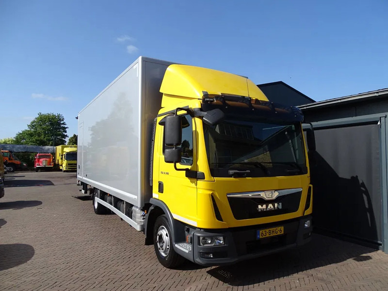 MAN TGL 12.180 EURO 6 LAADKLEP AIRCO AUTOMAAT NAVI 1ST OWNER - Lastbil varevogn: billede 1 MAN TGL 12.180 EURO 6 LAADKLEP AIRCO AUTOMAAT NAVI 1ST OWNER - Lastbil varevogn: billede 1
