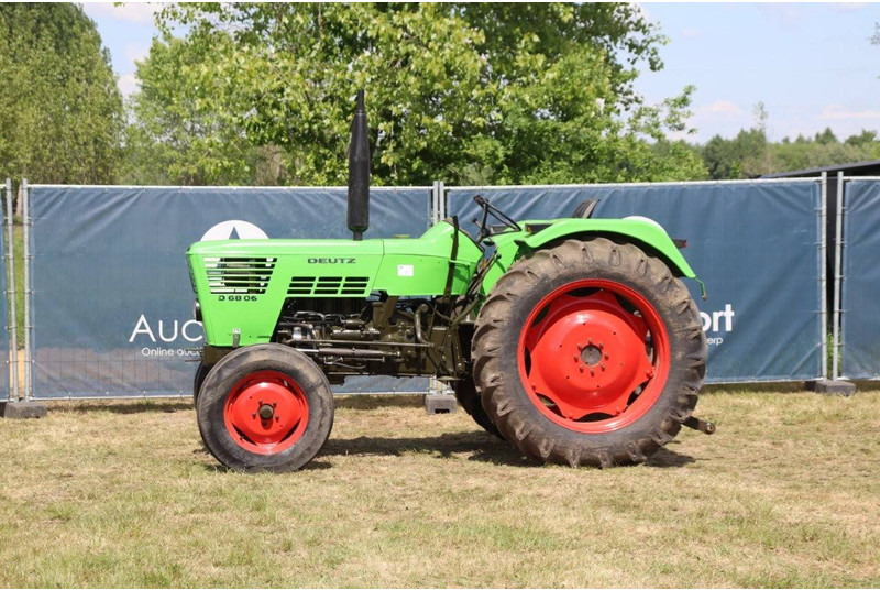 Deutz Fahr D6806 - Traktor: billede 1 Deutz Fahr D6806 - Traktor: billede 1