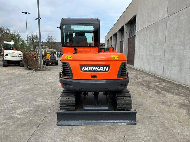 Doosan DX55-9C - Bæltegravemaskine: billede 5 Doosan DX55-9C - Bæltegravemaskine: billede 5