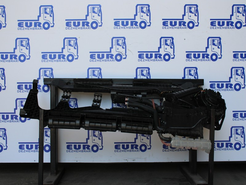 SISTEM CLIMATIZARE MERCEDES ACTROS MP4 A0004460977, A9608312845, A9608302860, A0004460777, A9608300560 - A/C reservedel for Lastbil: billede 1 SISTEM CLIMATIZARE MERCEDES ACTROS MP4 A0004460977, A9608312845, A9608302860, A0004460777, A9608300560 - A/C reservedel for Lastbil: billede 1