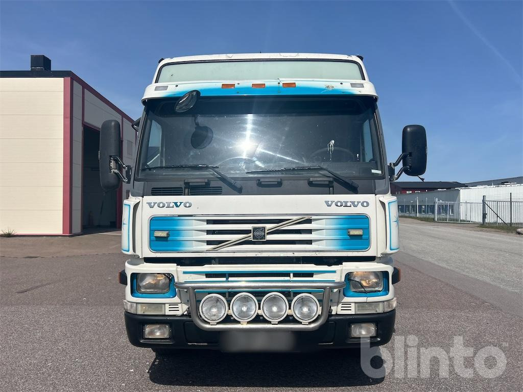 VOLVO FM7 6*2 - Tippflak - Tipvogn lastbil, Lastbil med kran: billede 4 VOLVO FM7 6*2 - Tippflak - Tipvogn lastbil, Lastbil med kran: billede 4