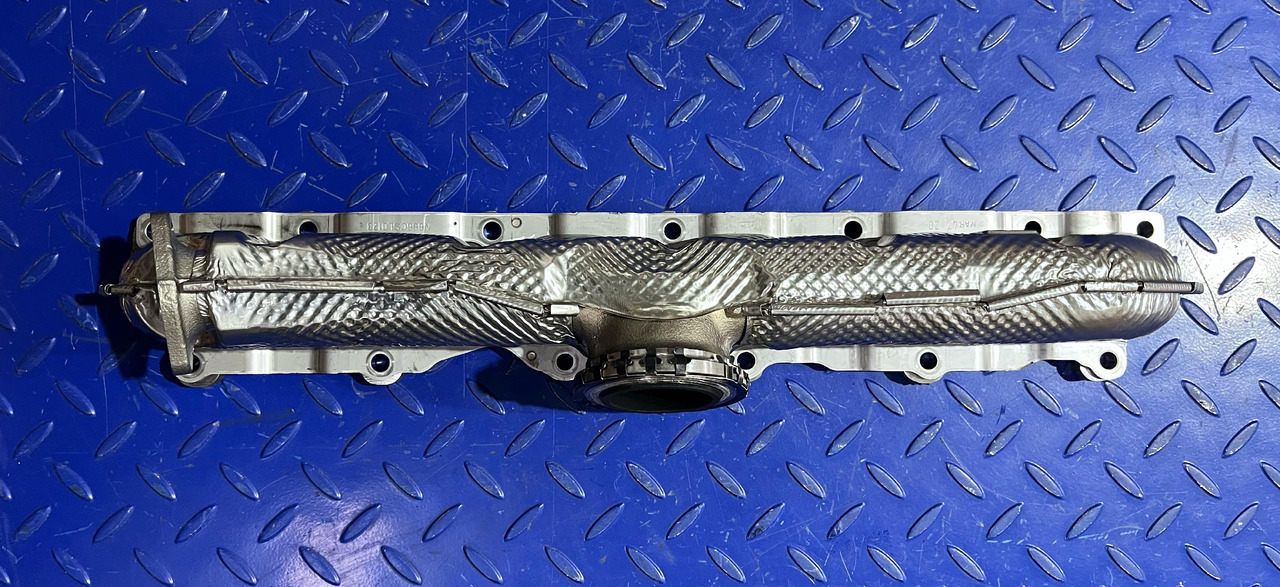 Mercedes Benz A6561407900 OM656 - Udstødningsmanifold: billede 1 Mercedes Benz A6561407900 OM656 - Udstødningsmanifold: billede 1