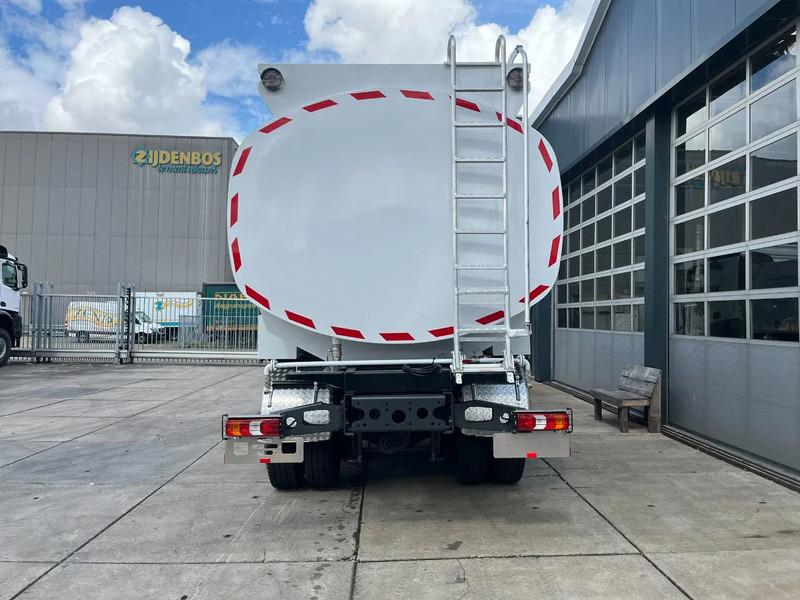 Mercedes-Benz Arocs 4040 6x6 Water Tank Truck - Tankbil: billede 4 Mercedes-Benz Arocs 4040 6x6 Water Tank Truck - Tankbil: billede 4