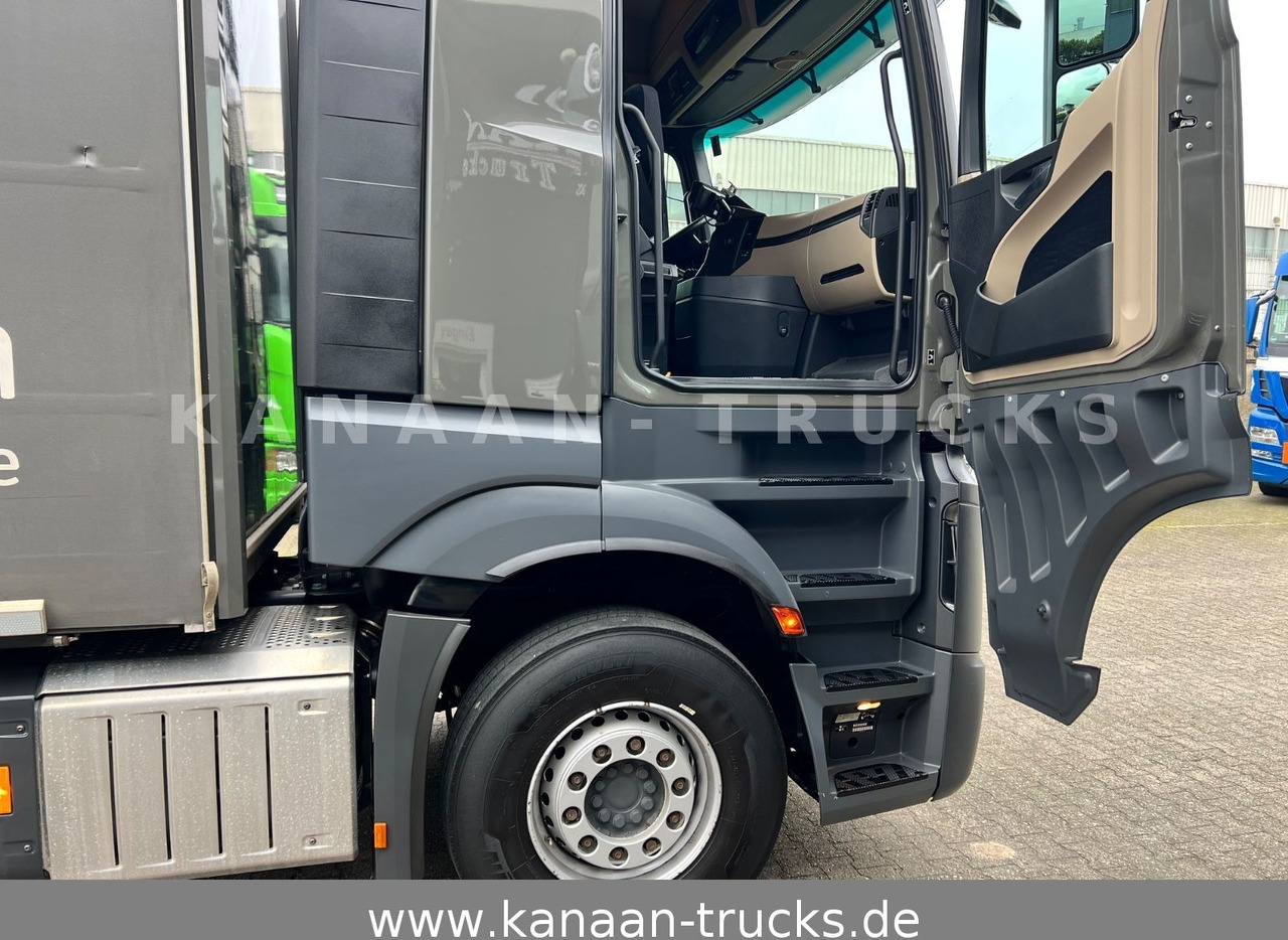 Leje en  Mercedes-Benz 2548 Actros 6x2 Pritsche Moffet Mitnahme stapler Mercedes-Benz 2548 Actros 6x2 Pritsche Moffet Mitnahme stapler: billede 14