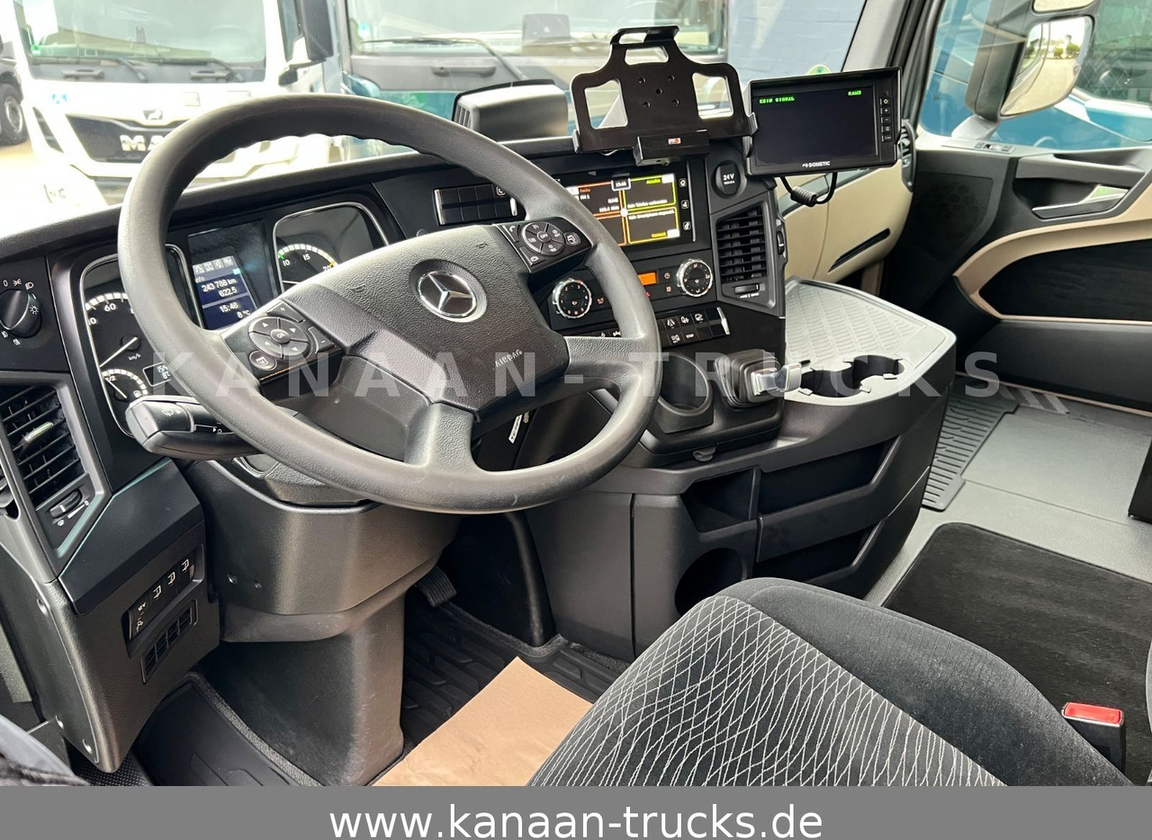 Leje en  Mercedes-Benz 2548 Actros 6x2 Pritsche Moffet Mitnahme stapler Mercedes-Benz 2548 Actros 6x2 Pritsche Moffet Mitnahme stapler: billede 17