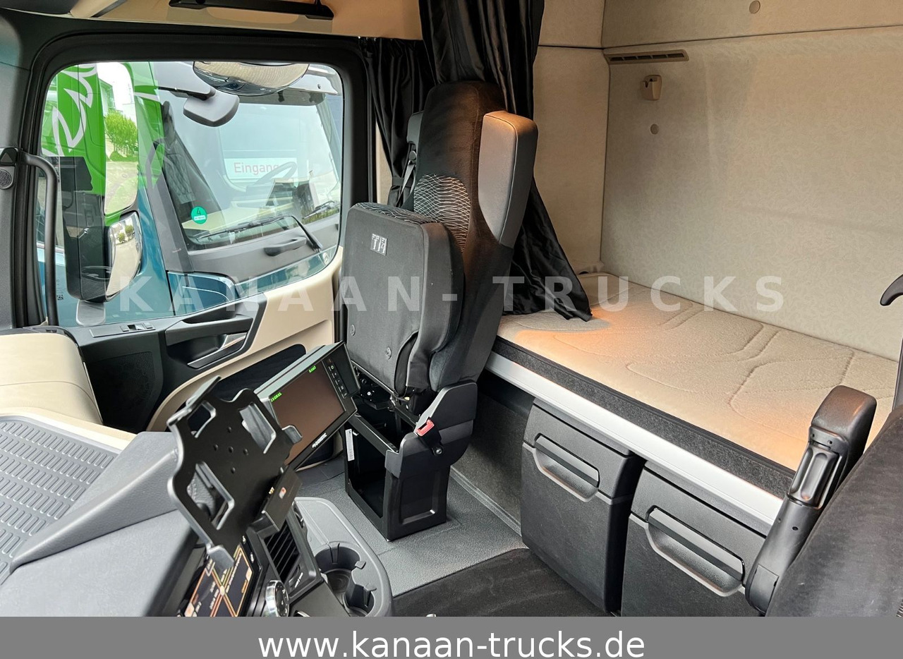 Leje en  Mercedes-Benz 2548 Actros 6x2 Pritsche Moffet Mitnahme stapler Mercedes-Benz 2548 Actros 6x2 Pritsche Moffet Mitnahme stapler: billede 18